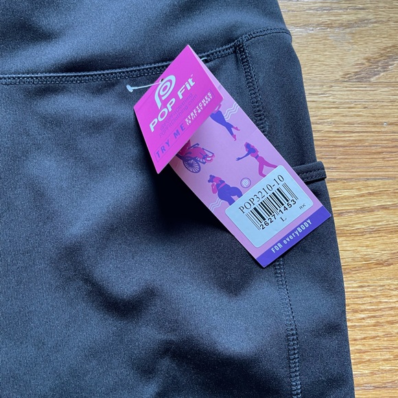 New Pop Fit Leggings. Size Large. - Picture 2 of 3